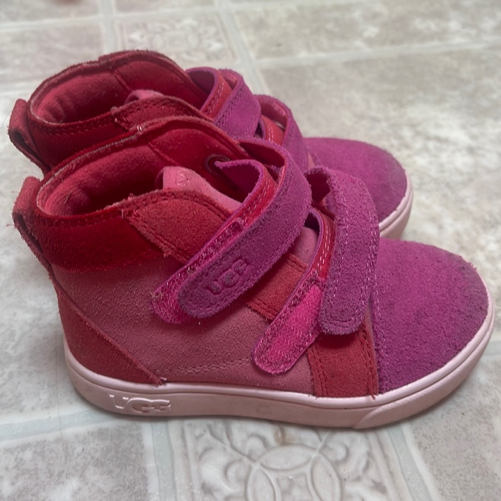 Uggs